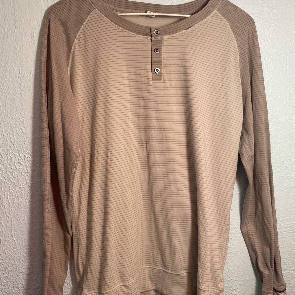 Lululemon Long Sleeve Tee Shirt Top Size 4